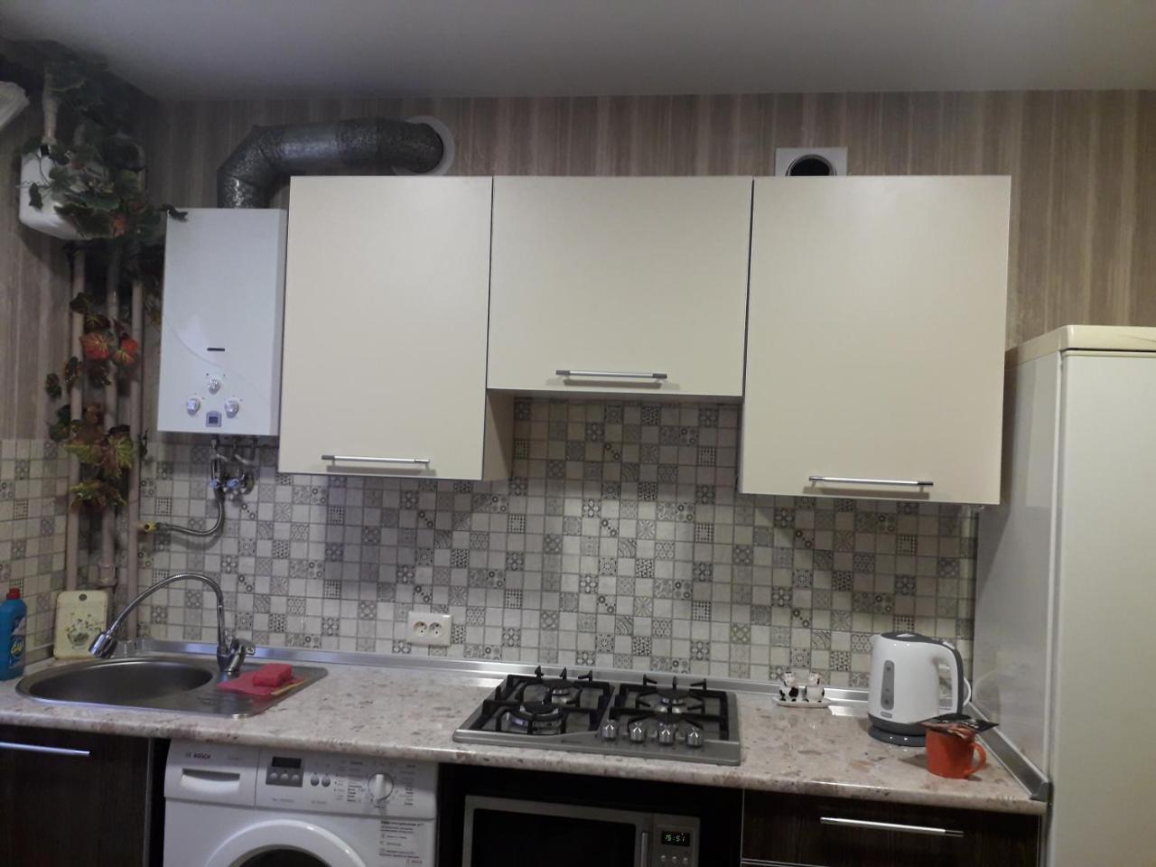 Apartment 30 M2 On Sergei Esenin 11 Harkiv Exterior foto